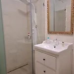 Bem Apartman, Apartman