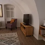 Apartman Bem Apartman, *