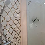 Bem Apartman, Apartman *