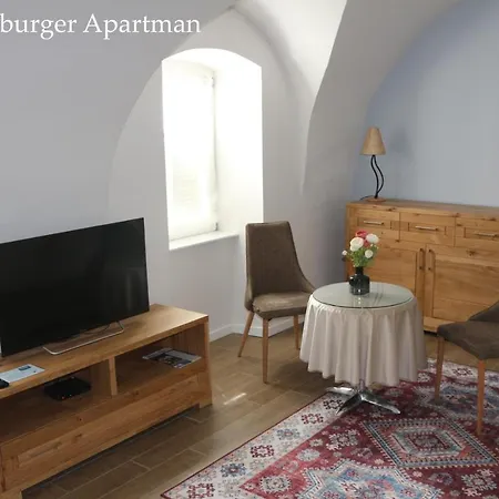 Bem Apartman, 아파트 코세그