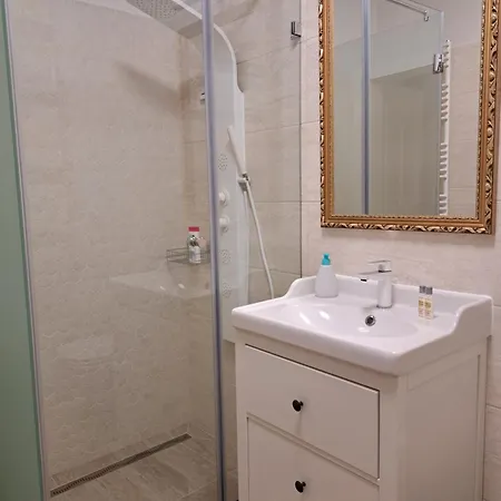Bem Apartman, 아파트