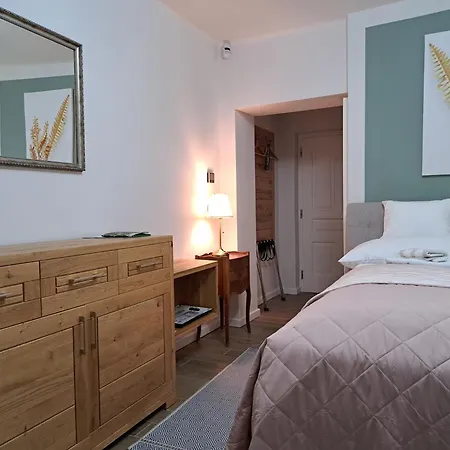 Bem Apartman, *