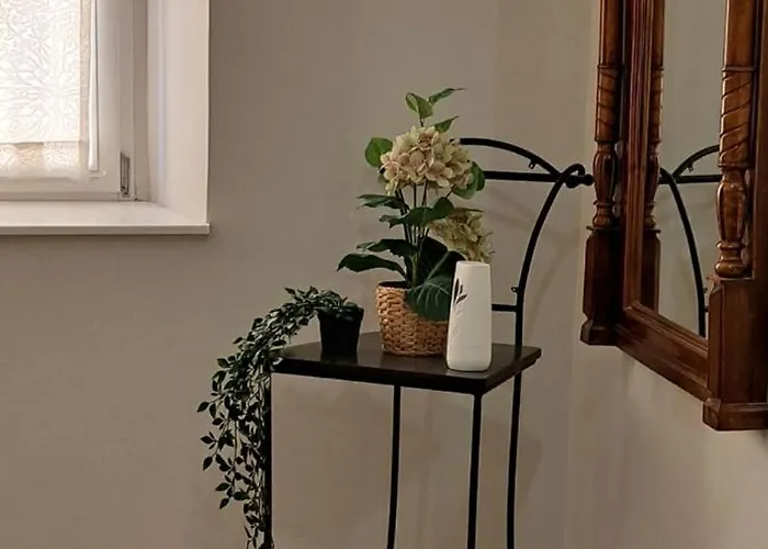 Bem Apartman, * Kőszeg
